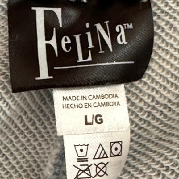 Felina Light Blue Joggers with White Stripe Accents and Side Pockets size Large - Picture 4 of 8